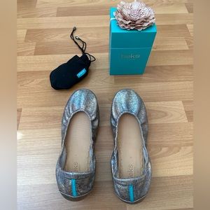 Tieks by Garbielle Lovestruck Size 8